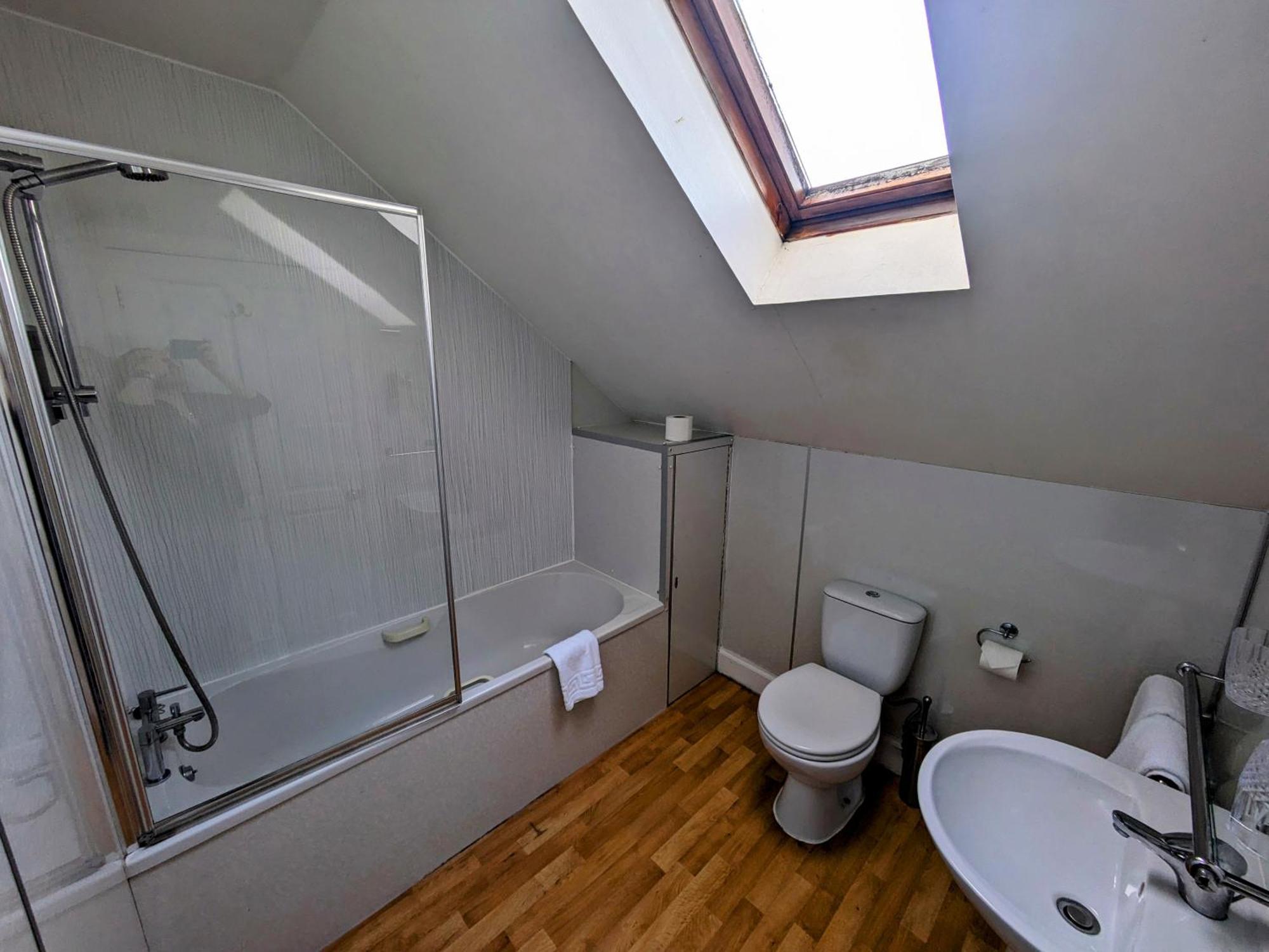 The Havelock Hotel Nairn Room photo